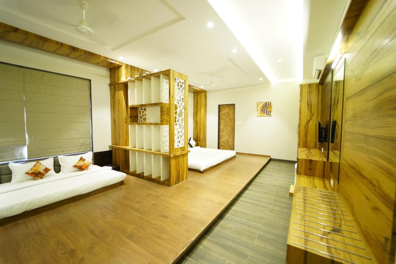 Hotel The Royal Inn Baramati Exteriér fotografie